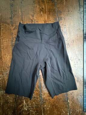 OFFLINE by Aerie Goals Hi-Rise 9" Bike Shorts Black Size S